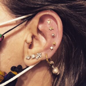 piercing a Roma